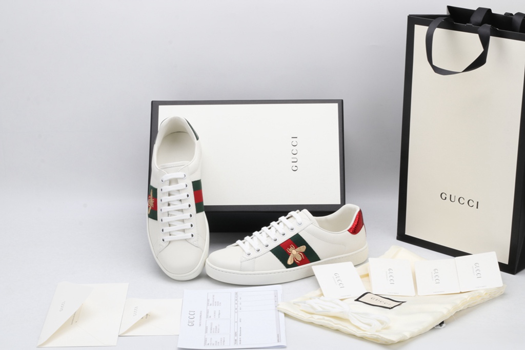 Women s Ace sneaker with bee